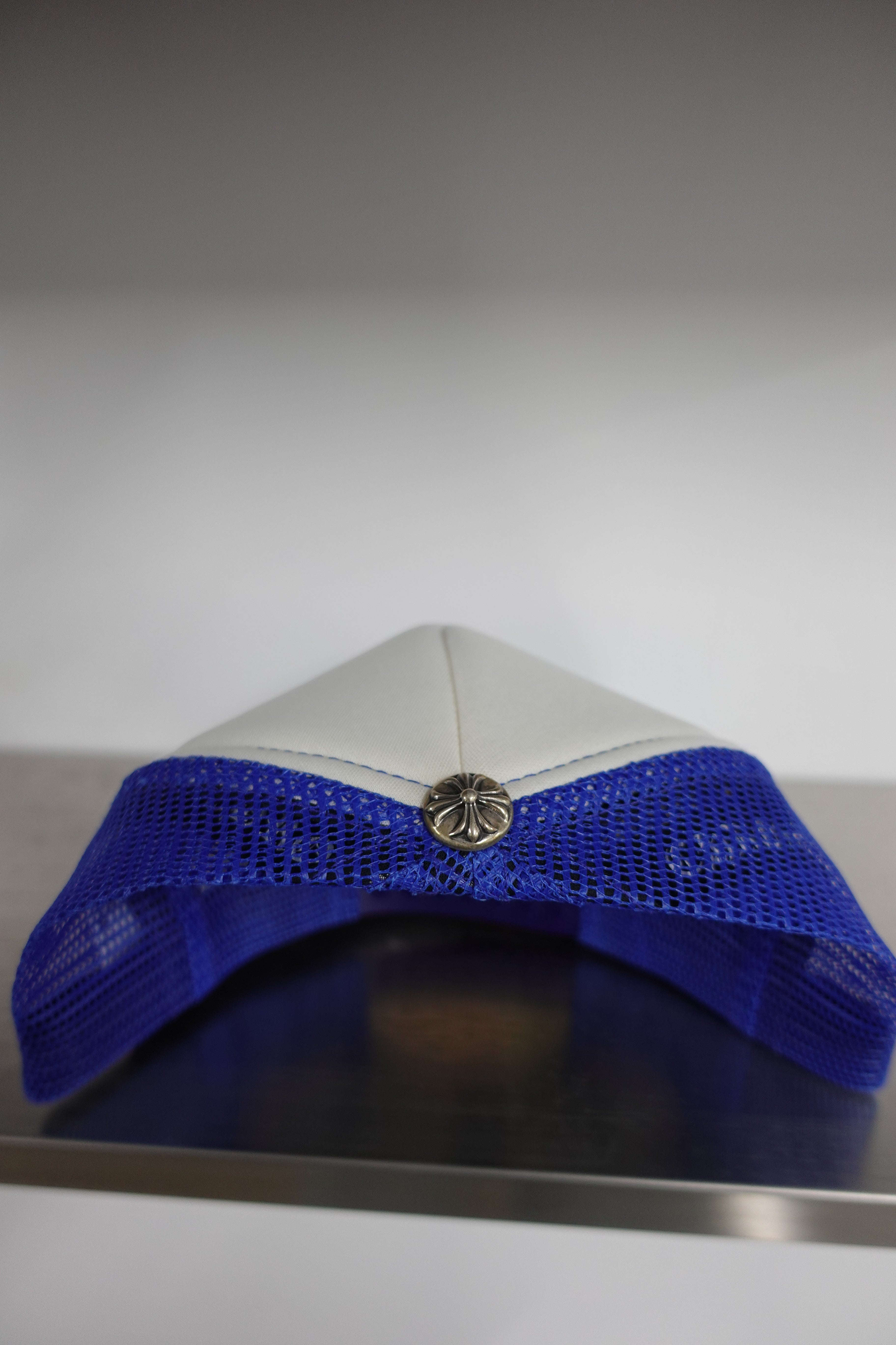 EYE CHART TRUCKER BLUE/WHITE