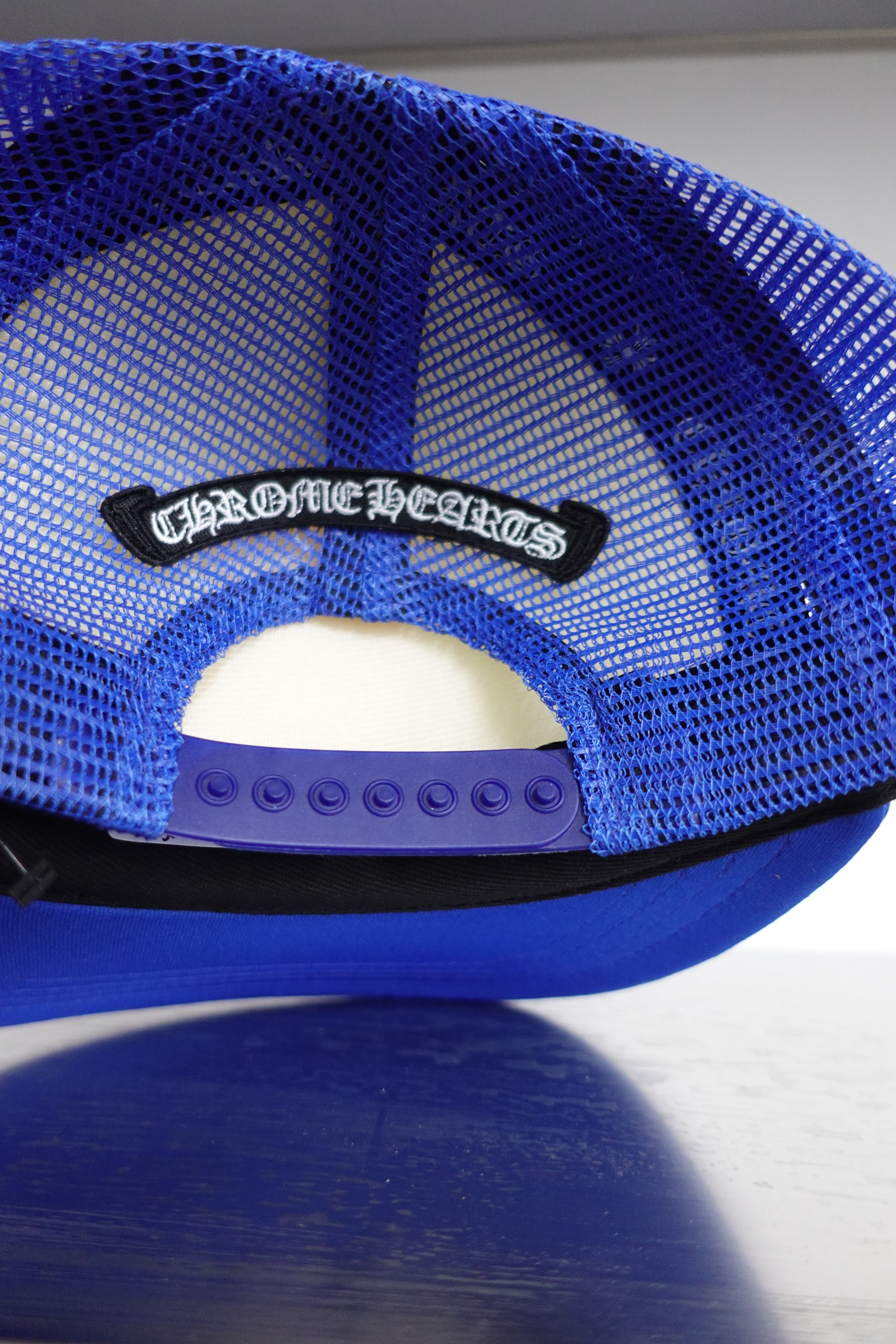 EYE CHART TRUCKER BLUE/WHITE