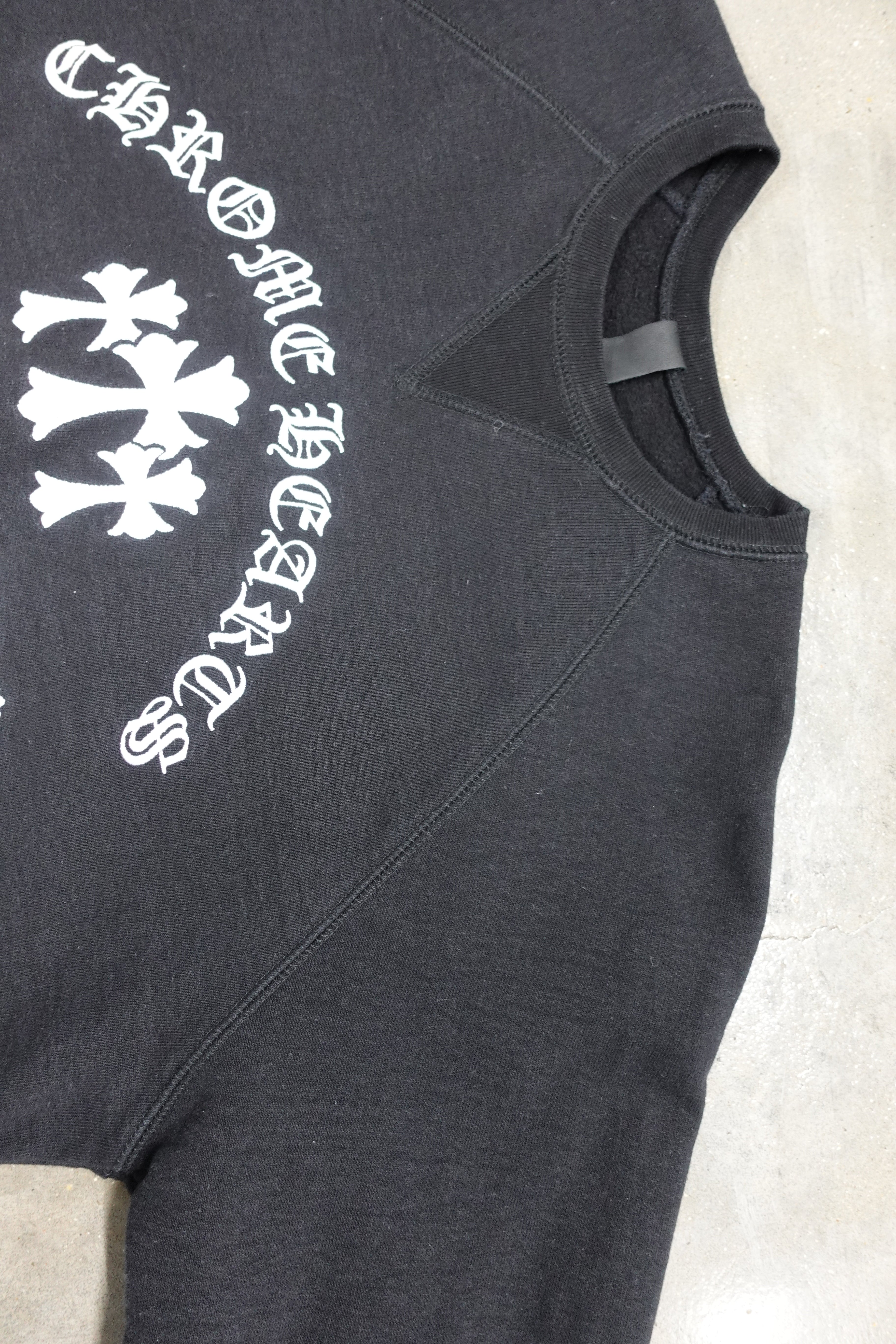 HOLLYWOOD TRIPLE CROSS JUMPER BLACK