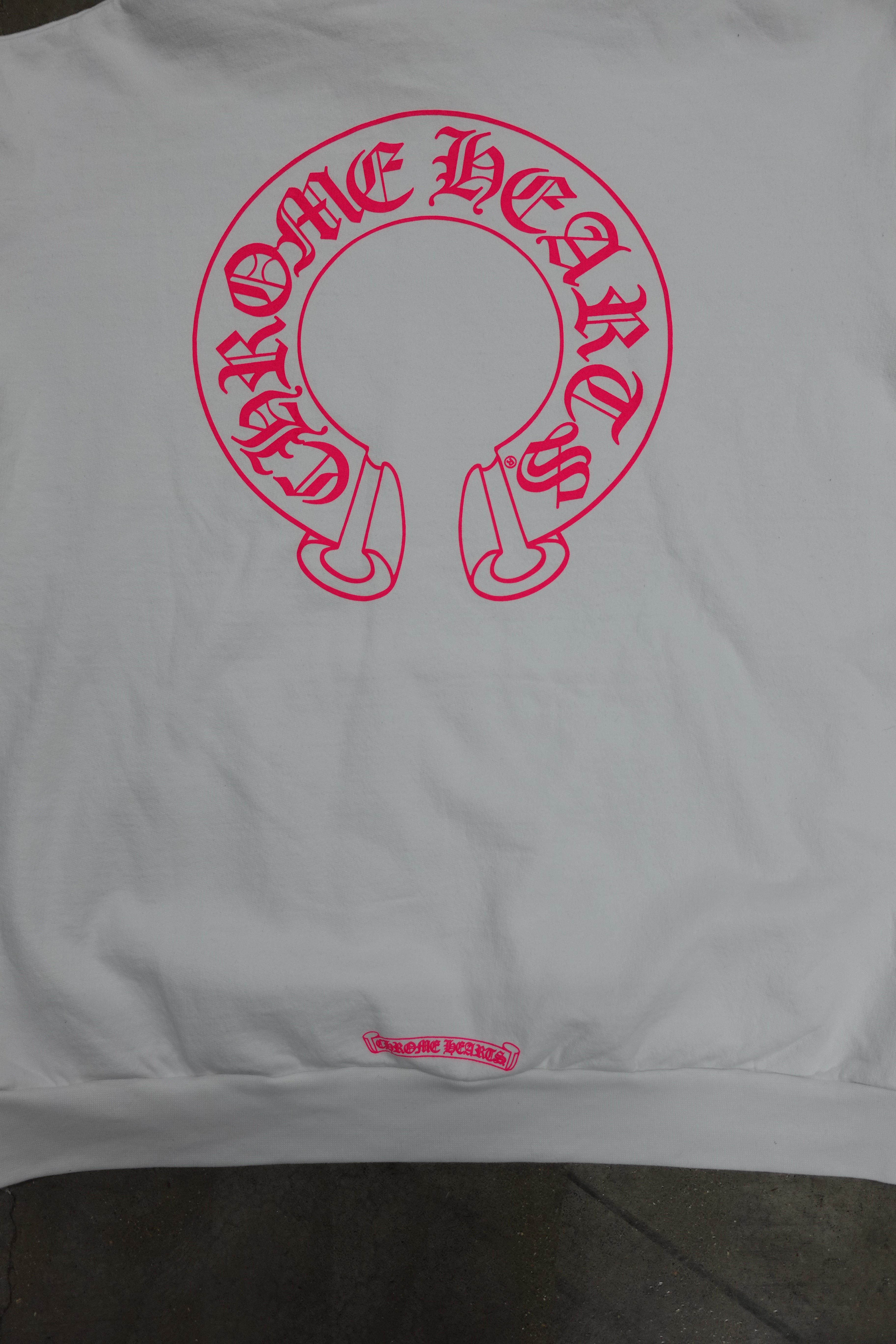 FLORAL HORSESHOE PULLOVER HOODIE WHITE/PINK