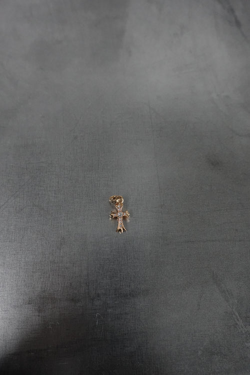 22K GOLD PAVE DIAMOND BABYFAT PENDANT
