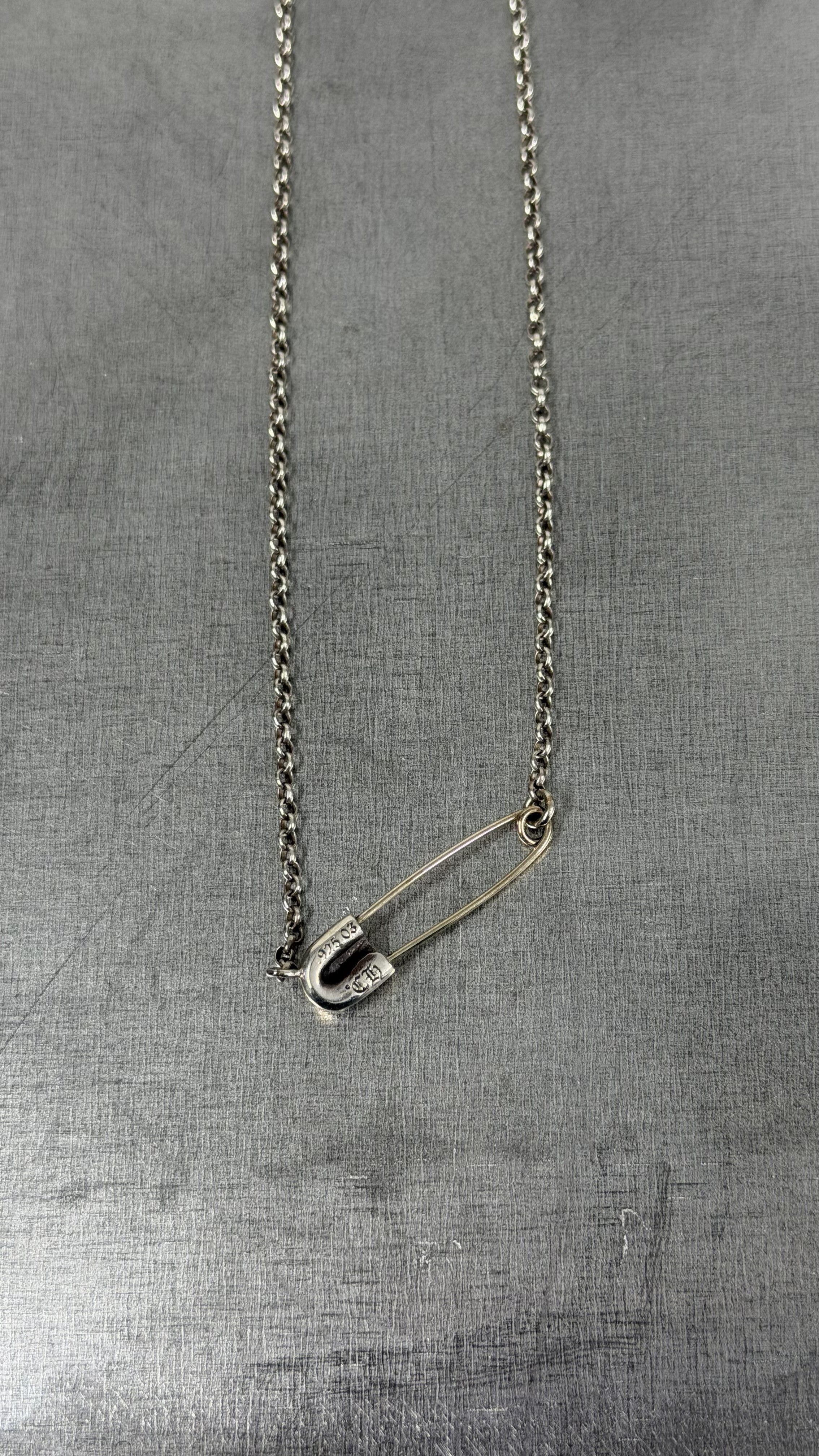 SAFETY PIN NECKLACE