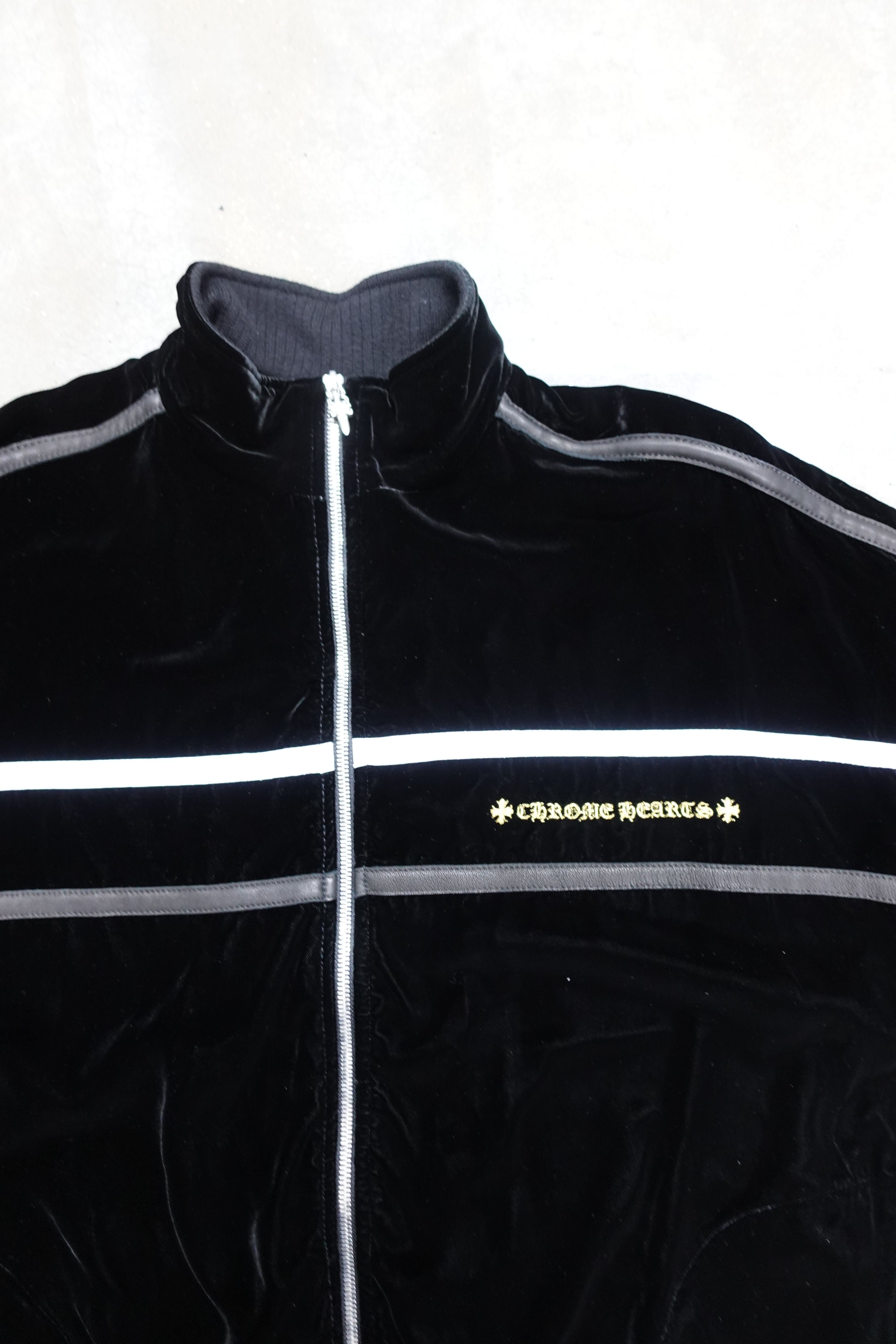 SO IT GOES VELVET TRACK TOP BLACK