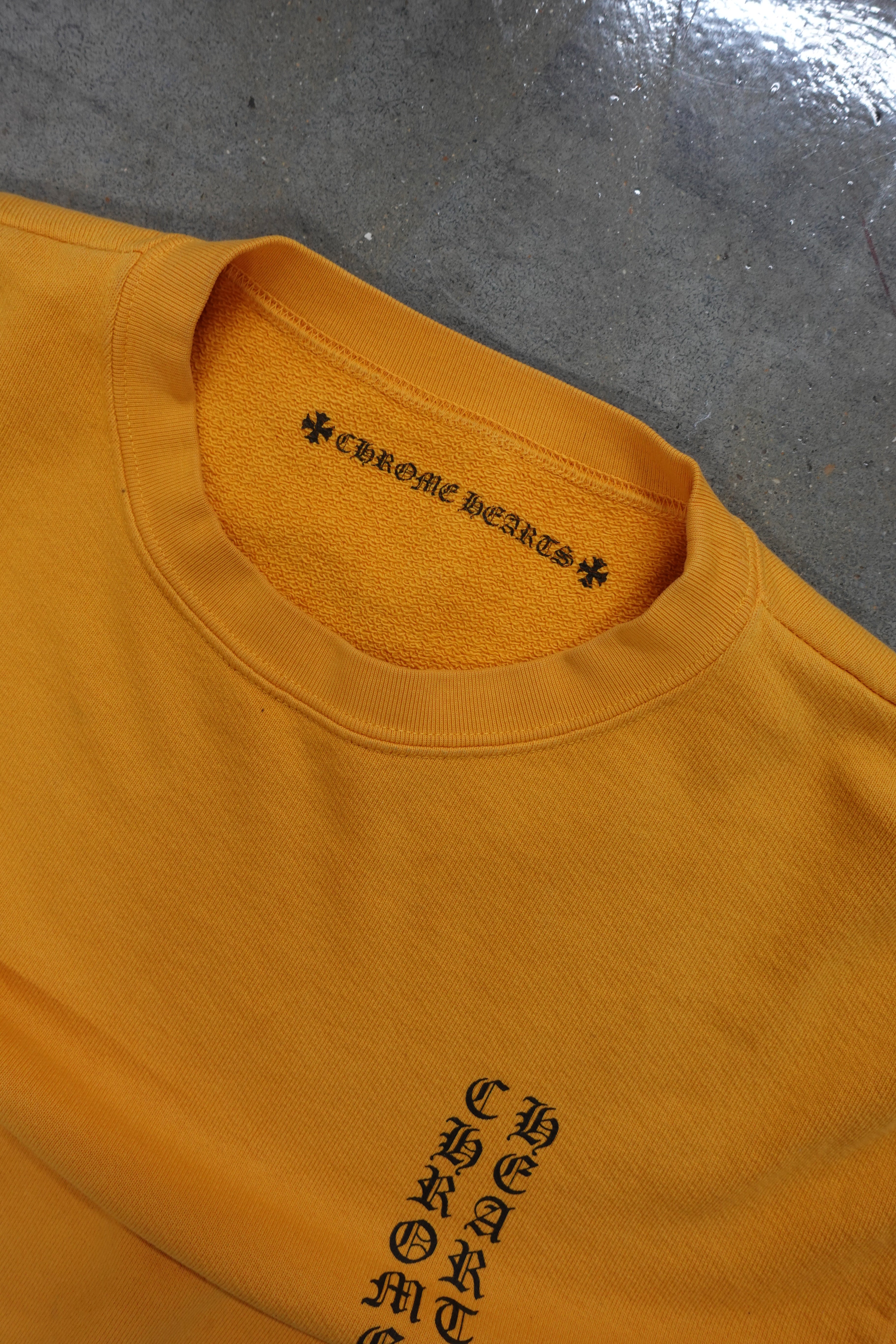 SCRIPT JUMPER YELLOW/BLACK
