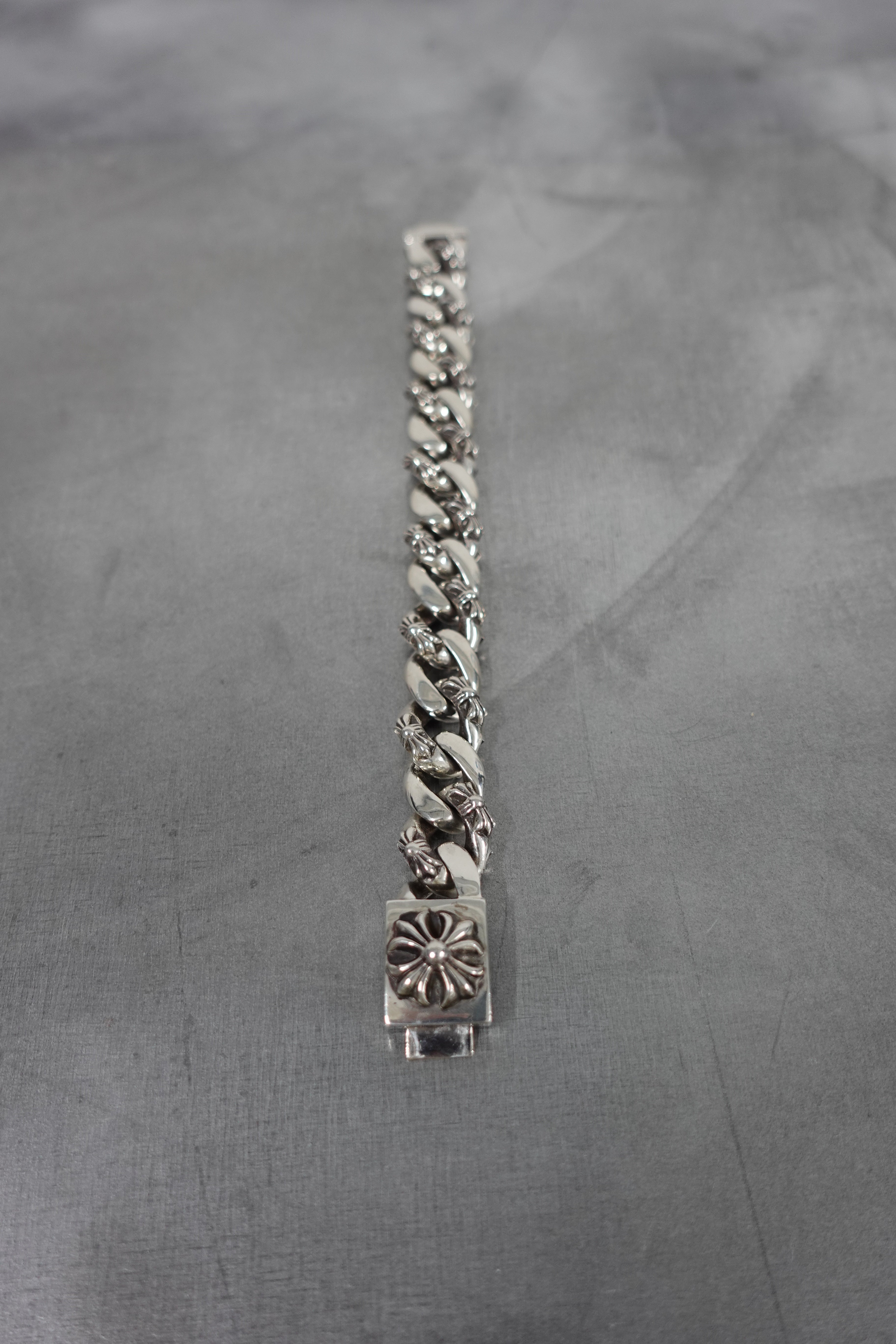 PLUS CROSS BOX ID FANCY LINK BRACELET