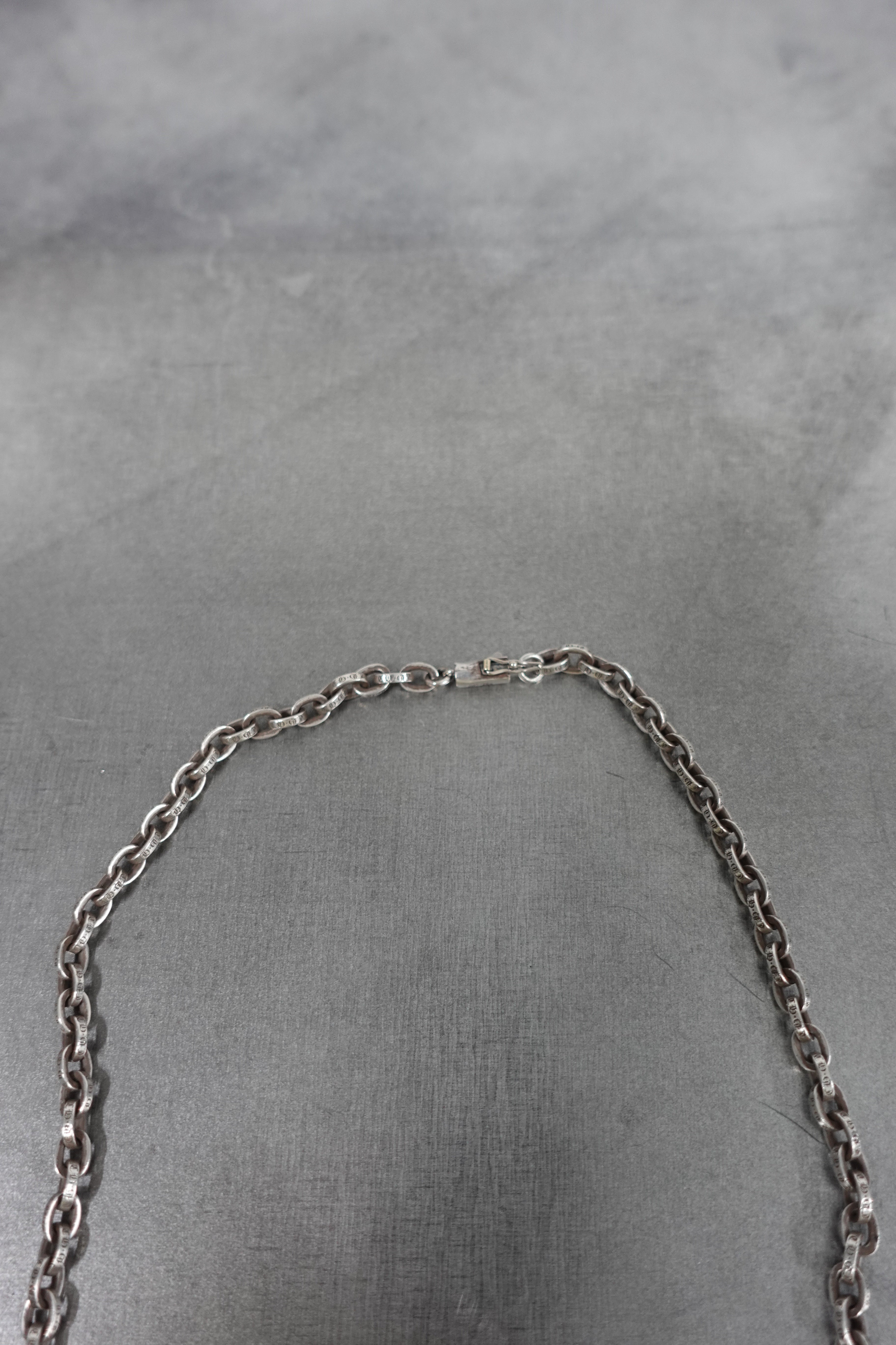 PAPER CHAIN NECKLACE